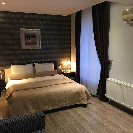 Hotel Mimoza 3*