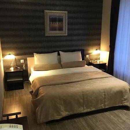 米莫扎酒店 Razgrad