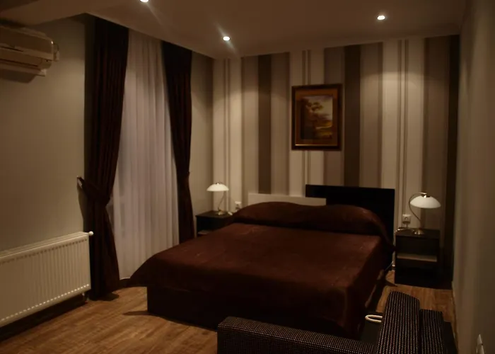 Ξενοδοχείο Mimoza Ράζγκραντ