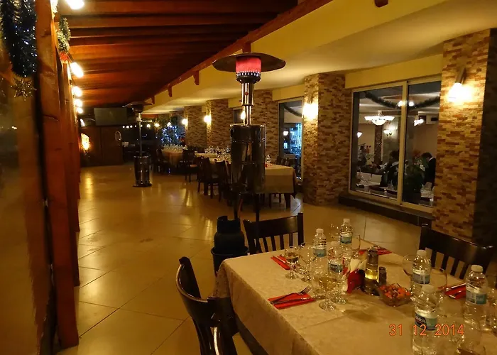 Mimoza Ξενοδοχείο Ράζγκραντ