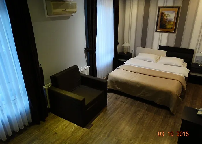 Mimoza Ξενοδοχείο Ράζγκραντ